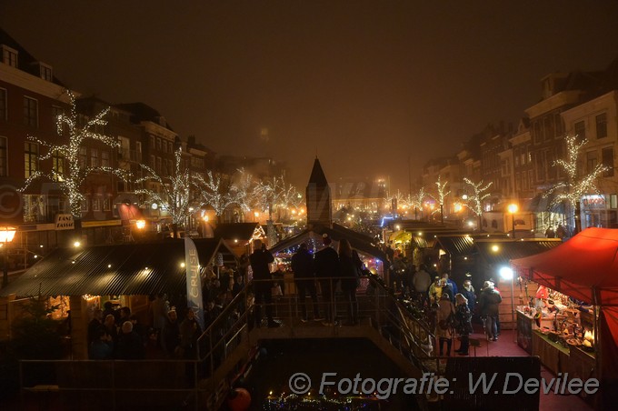 MediaTerplaatse kerst markt leiden 22122017 Image01000