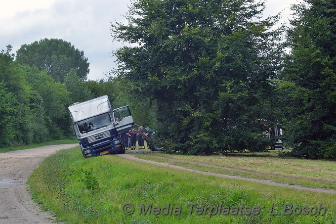 Mediaterplaatse ongeval paarden trailer hoofddorp 0001Image00001