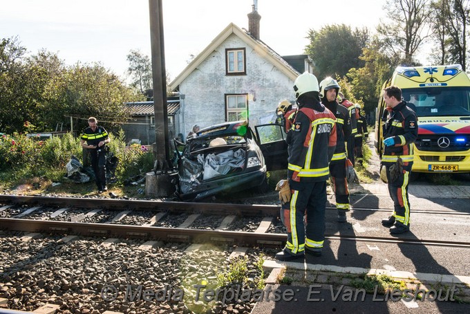 Mediaterplaatse auto trein hillegom 0001Image00003