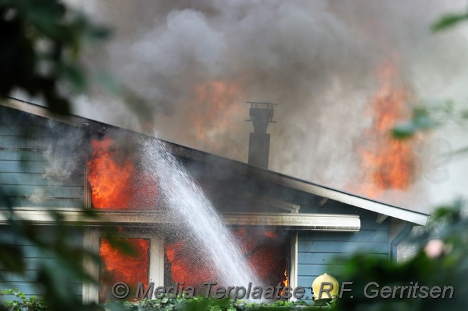 Mediaterplaatse grote brand reewijk 0001Image00025