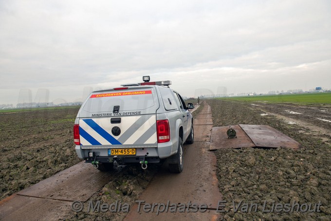 Mediaterplaatse vliegtuigbom geruimt in rijsenhout 2412021 Image00003