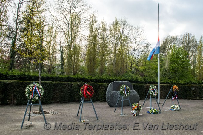 Mediaterplaatse dode herdenking hoofddorp 04052021 Image00001