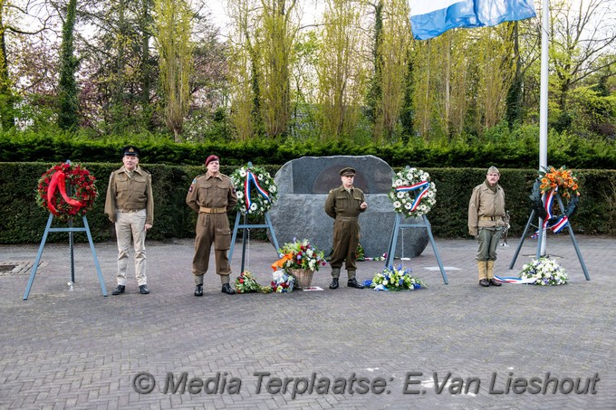 Mediaterplaatse dode herdenking hoofddorp 04052021 Image00020