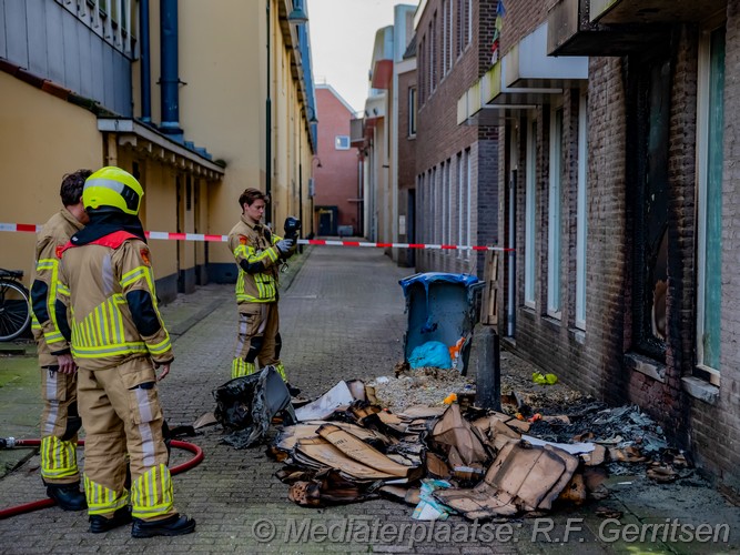 Mediaterplaatse brand gebouw karzernestraat gouda Image00007