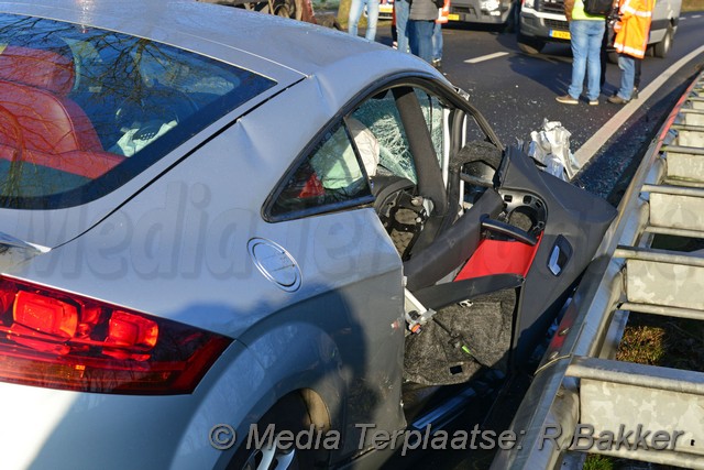 Mediaterplaatse ongeval n206 zoeterwoude 22012017 Image00008