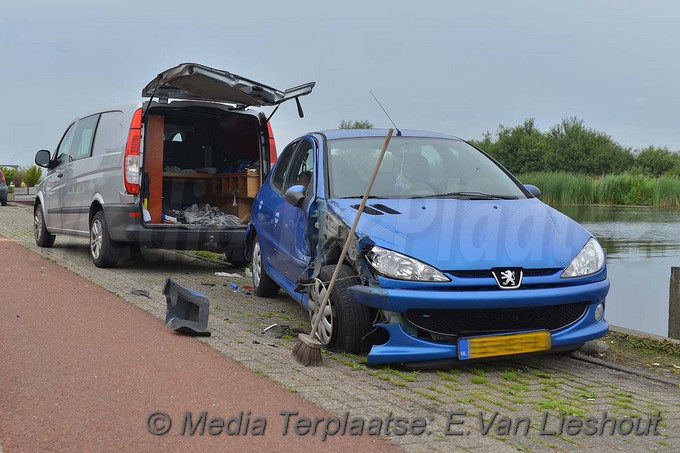 Mediaterplaatse ongeval lijnderdijk lijnden 30062017 Image00006