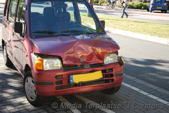 Mediaterplaatse ongeval auto leiden 05092016 Image00001